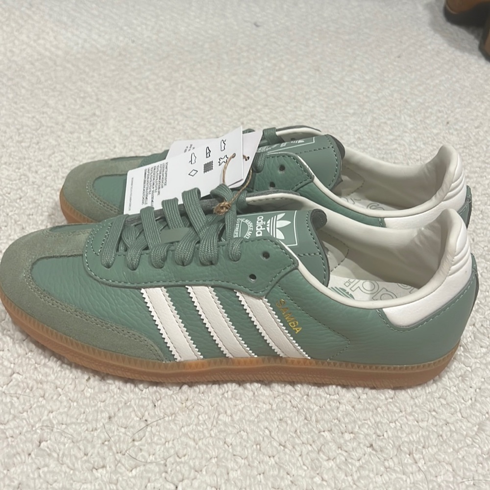 Adidas sambas